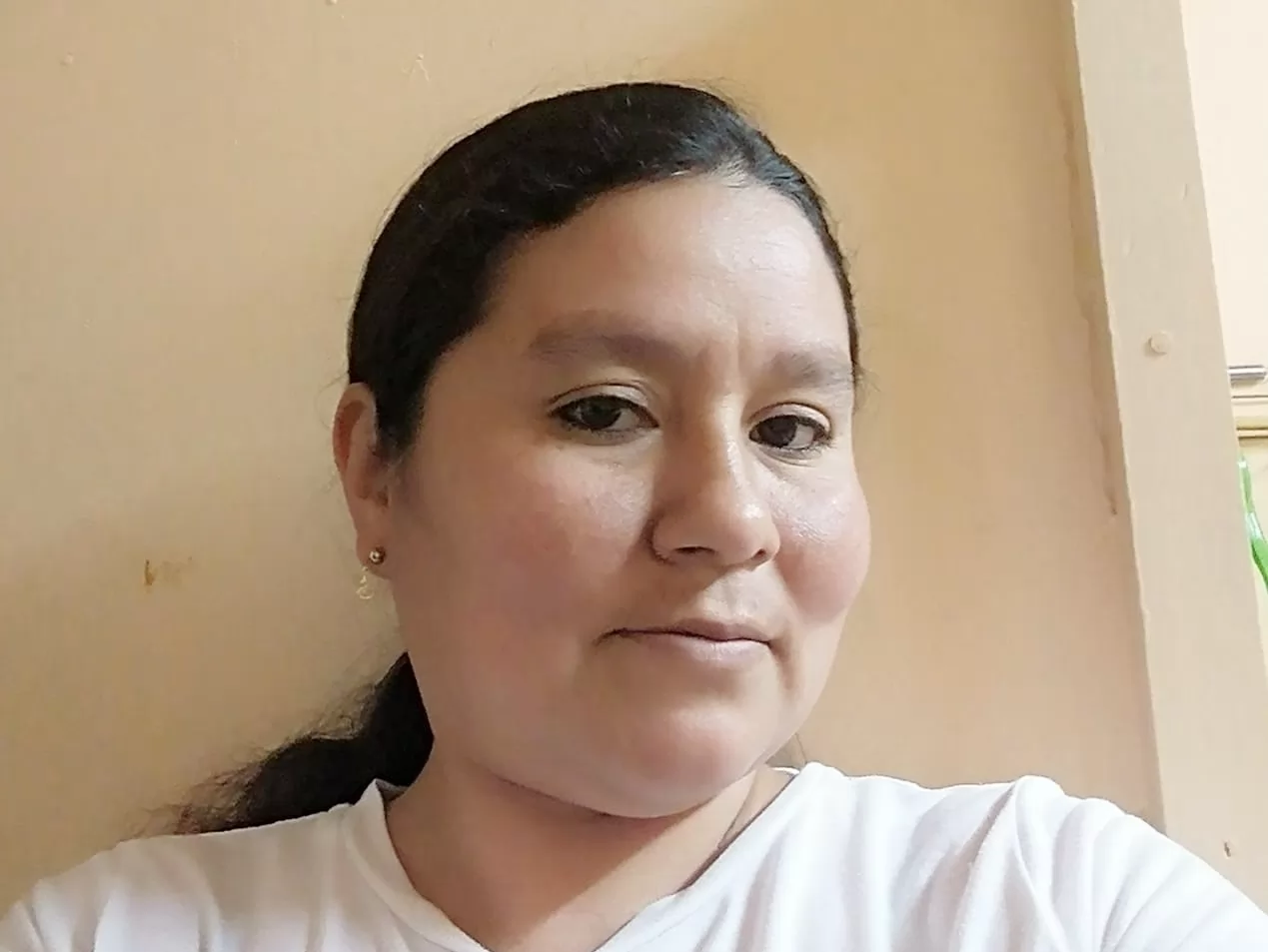 Zenaida E. B. R. Zenaida E. B. R.