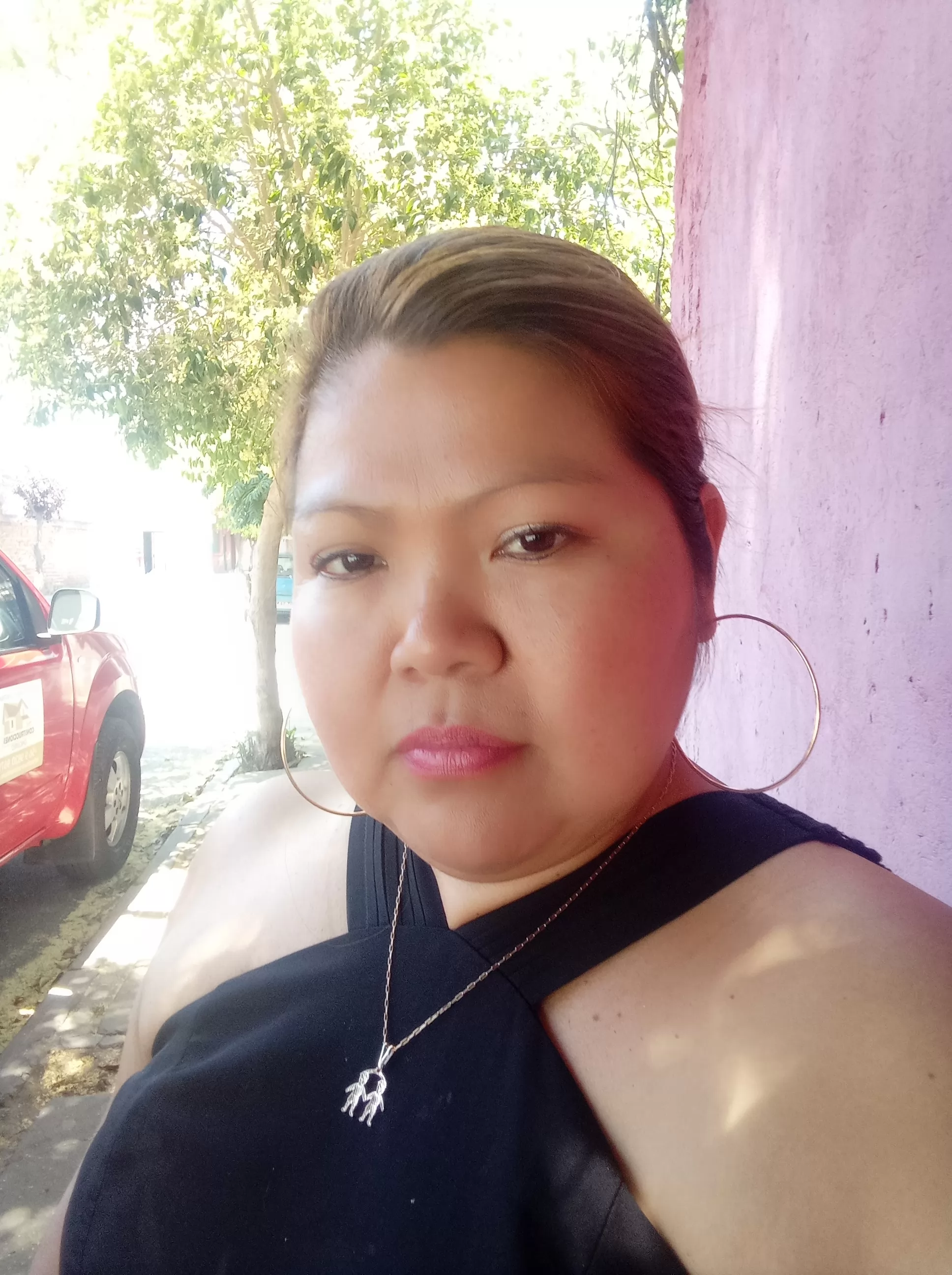 Fabiola R. V. Fabiola R. V.