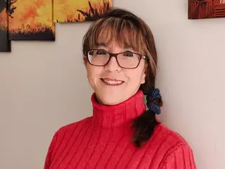 Erika R. C.