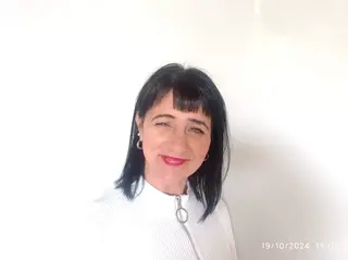 Luciana C.